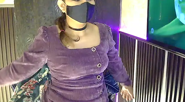 fabdemira online show from January 8, 11:19 pm