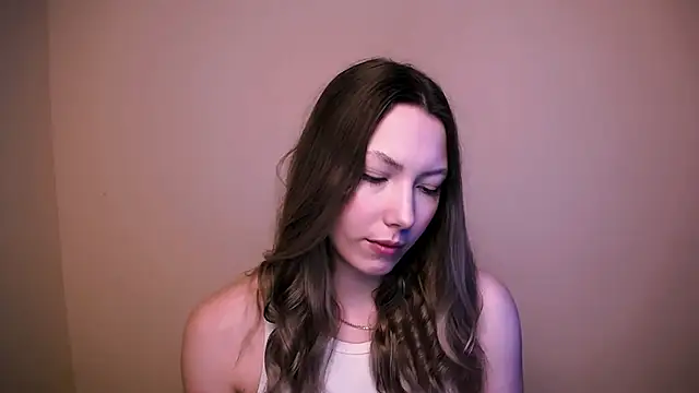 VanessaMay  online show from March 22, 7:04 am