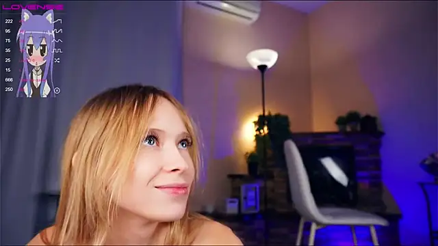 LynetBurby online show from December 20, 10:00 pm