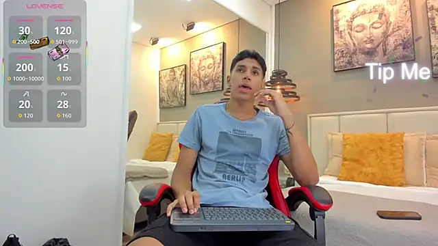 Snapshot of kieran_derek chatting on November 20, 3:18 am kieran derek online show from November 20, 3:18 am