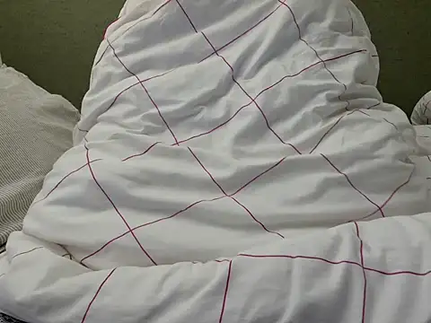 Snapshot of MarthaBriest chatting on November 19, 8:09 pm MarthaBriest online show from November 19, 8:09 pm