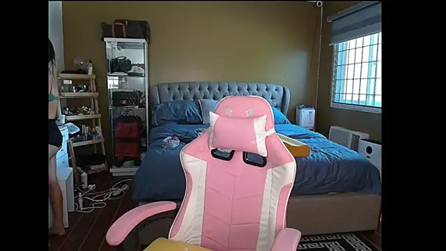 Snapshot of aya_saki chatting on March 6, 6:30 am aya saki online show from March 6, 6:30 am