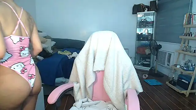 Snapshot of aya_saki chatting on September 20, 7:53 am aya saki online show from September 20, 7:53 am