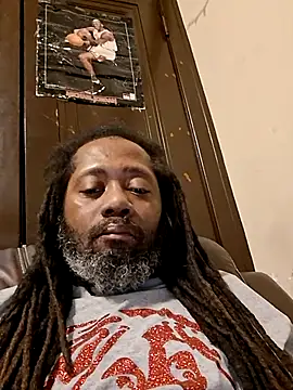 Snapshot of Dabestyet98 chatting on November 2, 9:33 am Dabestyet98 online show from November 2, 9:33 am