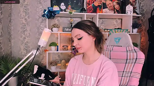  AsyaSweet online show from December 1, 11:15 am