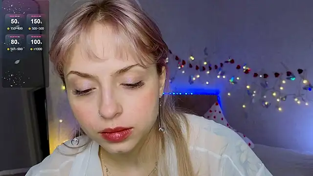 Snapshot of lavenderluxe chatting on March 7, 1:29 pm lavenderluxe online show from March 7, 1:29 pm