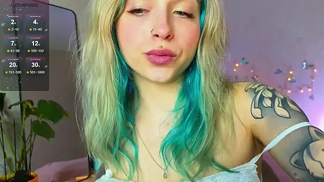 lavenderluxe online show from December 18, 11:16 am