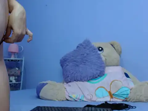 madisson smalltits online show from February 1, 6:29 pm