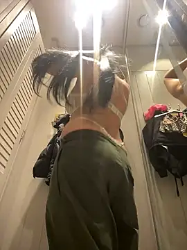 Tisha Busty online show from December 22, 4:48 pm