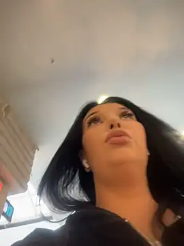 Tisha Busty online show from April 24, 1:46 pm