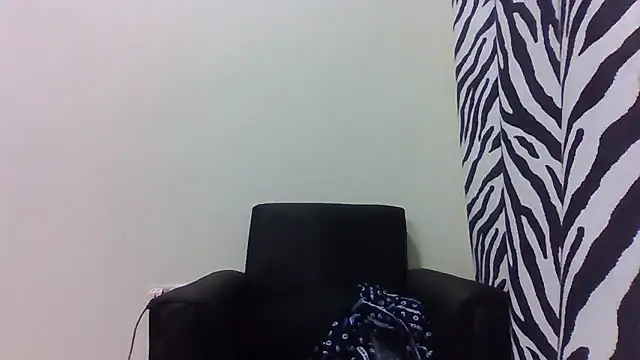 sweets 80 online show from April 20, 9:05 pm