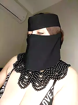 -Arab milf- online show from January 24, 2:30 pm