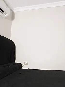 Snapshot of -Arab_milf- chatting on May 21, 2:57 pm -Arab milf- online show from May 21, 2:57 pm