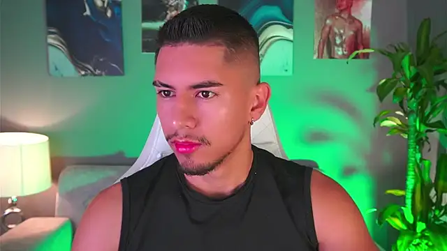 Aaronfox x online show from January 29, 10:16 am