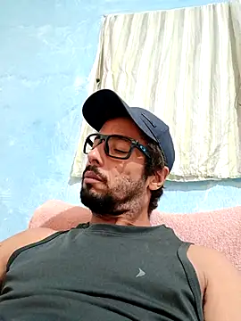 2024gaelpiroca online show from October 9, 12:19 am