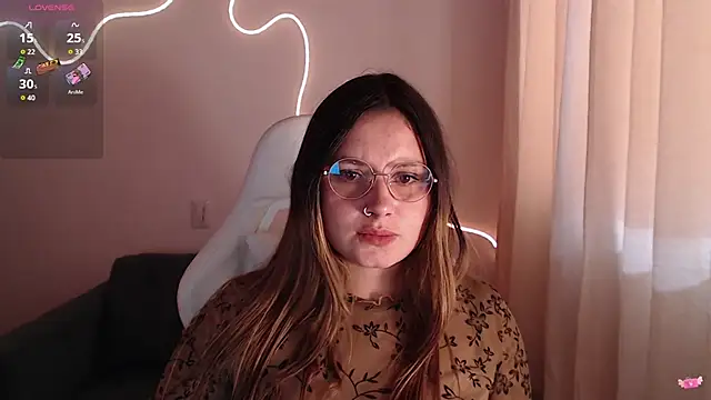 Snapshot of Abby_gaiil chatting on April 22, 8:54 pm Abby gaiil online show from April 22, 8:54 pm