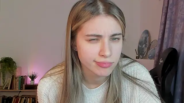 EllieCutes online show from January 6, 9:08 am