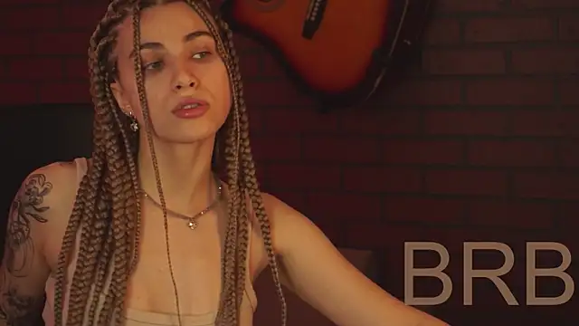 EllieCutes online show from February 10, 9:47 am