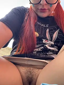 Snapshot of Goddess_Naughty chatting on June 6, 7:51 pm Goddess Naughty online show from June 6, 7:51 pm