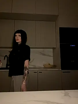 madelinexx online show from November 7, 4:07 pm