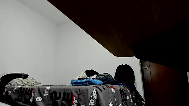 Huge latin cock online show from April 23, 8:11 pm