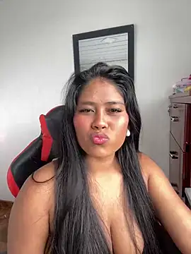 hurren pasha online show from December 18, 7:52 pm