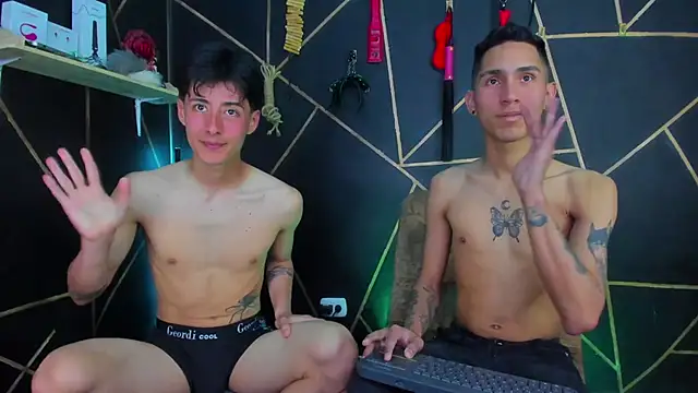 Snapshot of MillersKink chatting on February 18, 11:30 pm MillersKink online show from February 18, 11:30 pm