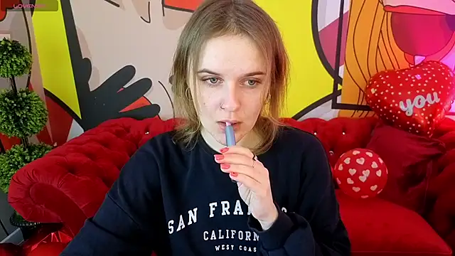 MaribelRiverr  online show from February 9, 6:28 am