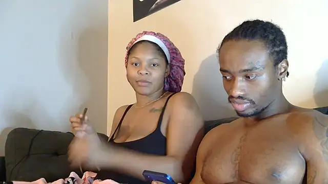 exotic  couple online show from January 16, 4:17 am