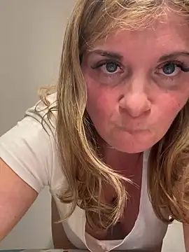 Lombada online show from March 21, 9:51 pm