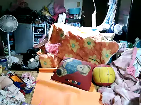 jamescheng27390 online show from September 9, 6:35 am