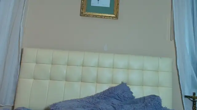 Snapshot of thai-dreamgirl chatting on February 24, 12:09 am thai-dreamgirl online show from February 24, 12:09 am