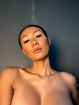 Snapshot of thai-dreamgirl chatting on October 1, 11:55 pm thai-dreamgirl online show from October 1, 11:55 pm