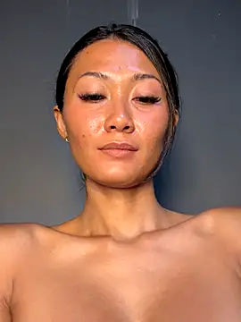 Snapshot of thai-dreamgirl chatting on October 17, 12:19 pm thai-dreamgirl online show from October 17, 12:19 pm