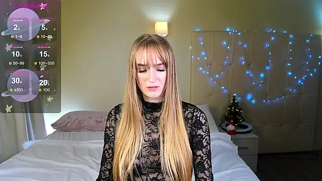 Stacy River online show from December 12, 11:29 am