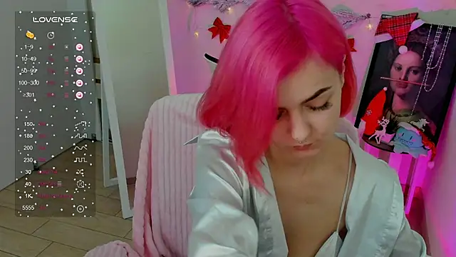 Fire Bestie online show from December 24, 2:12 pm