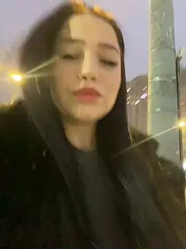 Chloe  Moon online show from December 24, 1:39 pm