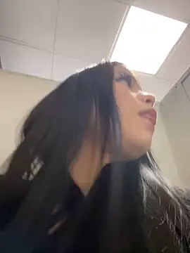 Chloe  Moon online show from January 21, 1:32 pm