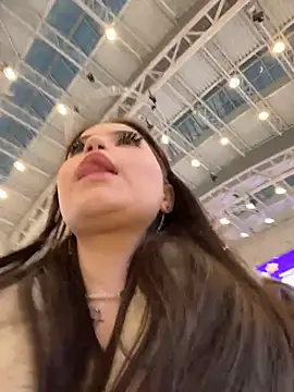 Chloe  Moon online show from November 23, 1:11 pm