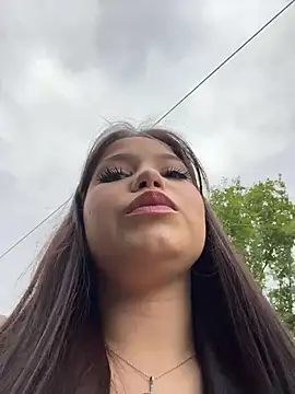 Snapshot of Chloe__Moon chatting on June 27, 2:01 pm Chloe Moon online show from June 27, 2:01 pm