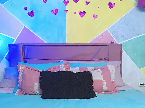 Snapshot of tylor_boy chatting on October 9, 12:52 am tylor boy online show from October 9, 12:52 am