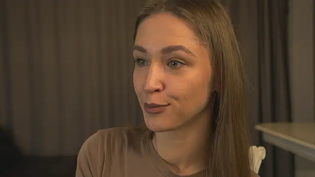 RennieLewis online show from December 7, 4:25 pm