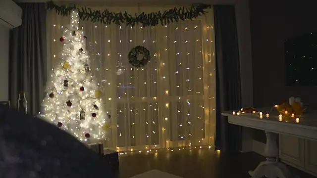 RennieLewis online show from December 21, 3:31 pm