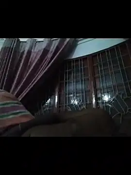 Snapshot of nikini1621 chatting on June 11, 7:34 pm nikini1621 online show from June 11, 7:34 pm