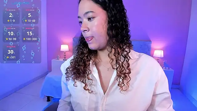 LunaRose5 online show from March 8, 3:28 am