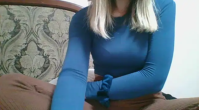 Emma 99 online show from January 21, 5:51 pm