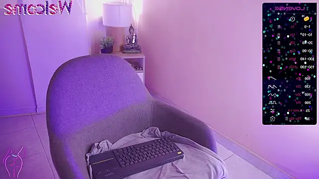 Snapshot of mara_jackson_ chatting on December 2, 1:13 pm mara jackson online show from December 2, 1:13 pm