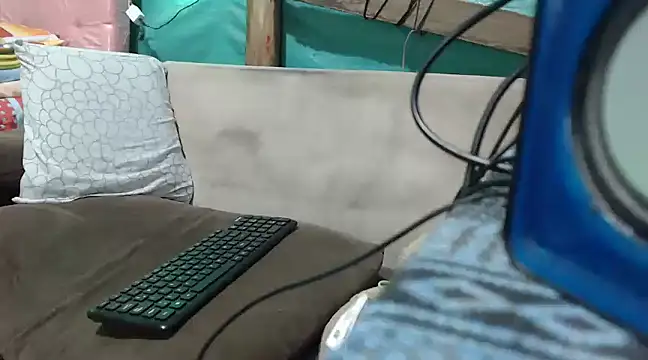 mom son dirty online show from March 13, 12:05 am