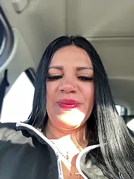 Snapshot of Milff_parkerrr chatting on February 1, 12:58 pm Milff parkerrr online show from February 1, 12:58 pm