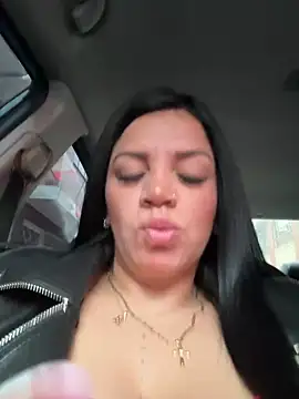 Snapshot of Milff_parkerrr chatting on February 10, 12:08 pm Milff parkerrr online show from February 10, 12:08 pm